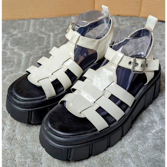 Forever 21 White Chunky Platform Sandals WOMENS 8 patent leather caged lug sole - Picture 4 of 13